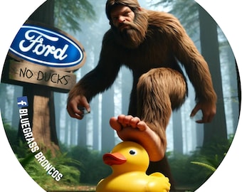 Pegatina de Sasquatch contra pato de goma / ¡Diseño divertido para computadoras portátiles, notebooks y más!