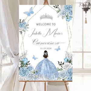 Cartello di benvenuto modificabile per la festa della Quinceañera, principessa blu argento floreale, tiara, farfalla Mis XV, poster per gli ospiti, modello fai da te stampabile, scaricabile