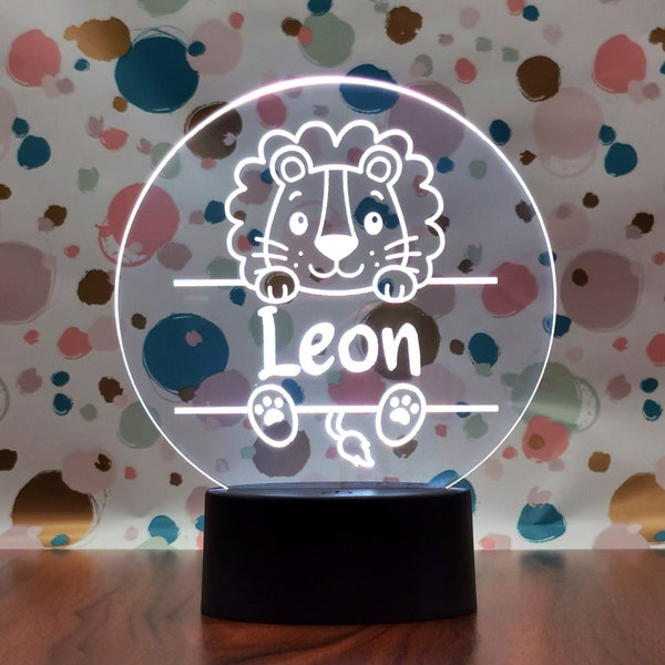 Cadeau de bébé personnalisé Lumière de nuit de naissance Garçon lion, Cadeau de baptême, Chambre d’enfants, Cadeau d’anniversaire, Veilleuse, Bébé Cadeau Garçon