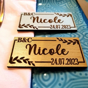 Marque-places cadeau d'invité aimants en bois porte-noms marque-places de mariage pour mariage baptême communion, confirmation, décoration de table mariage