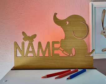 Baby Girl Gift Name Tag Elefante personalizado hecho de madera con luz LED