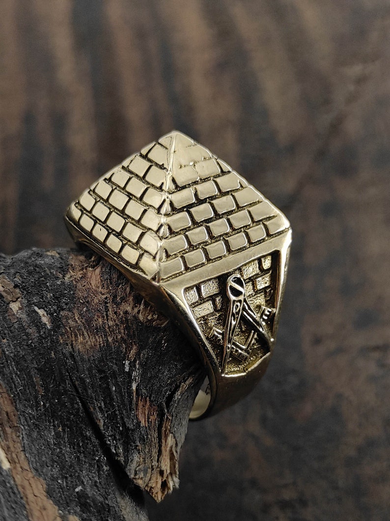 Trend Saldi Moda Anello con sigillo a forma di piramide per uomo, anello in argento ...