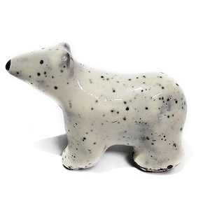 The polar bear is a ceramic figurine for collecting, Ceramic Polar Bears, Polar Animals figurines