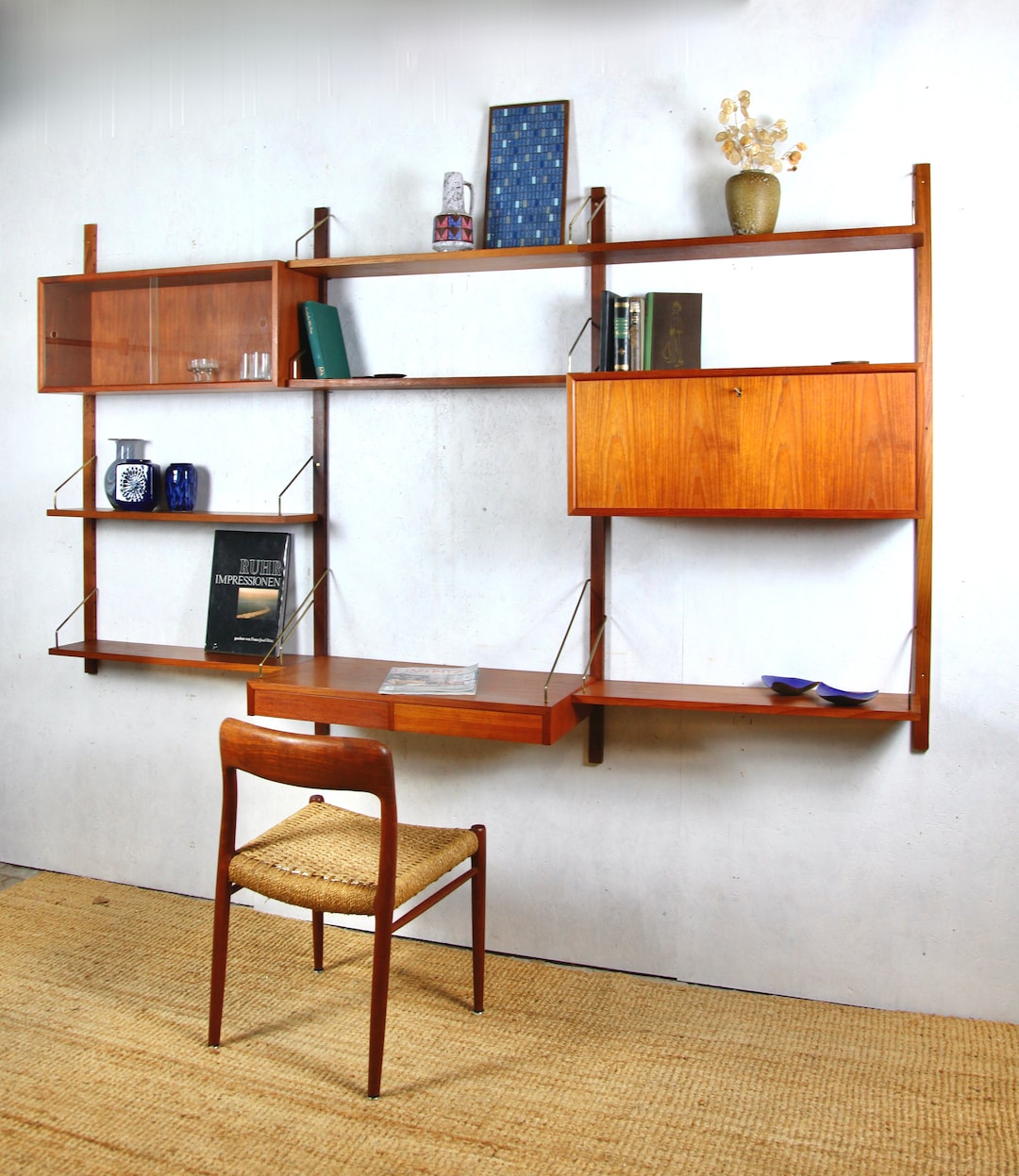 Danish 2024 wall unit