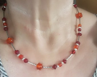 Halskette Glassteine Orange Rot Edelstahl