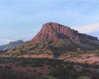 Puede incluir: Una pintura de una gran montaña rocosa con un acantilado empinado y estratificado. La montaña es de color marrón rojizo y está rodeada de vegetación verde. El cielo es de un azul claro con algunas nubes.