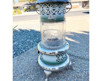 Calentador de queroseno Vintage Perfection 1690, frasco de vidrio, metal, verde y blanco, original, en excelente estado.