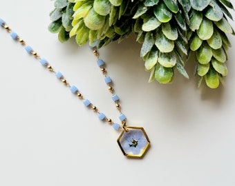 Mini Forget me not gold necklace, y2k cute beaded choker 24k gold, September birth flower,blue forget-me-not in hexagon pendant