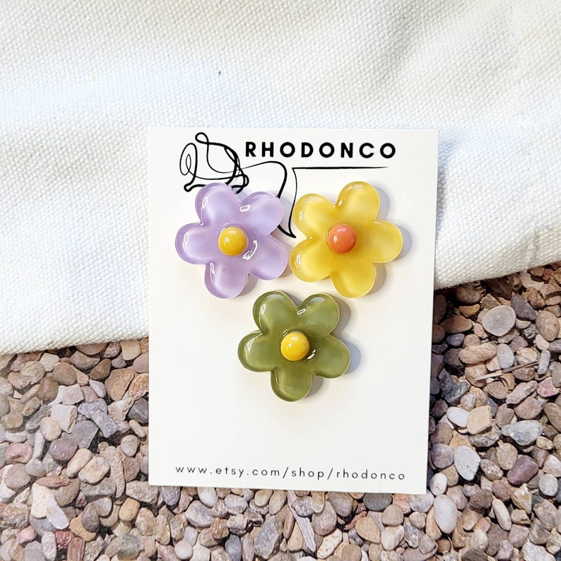 Summer flower pin, tote bag pin, back to school cute decoration, y2k colorful resin floral pin image 8