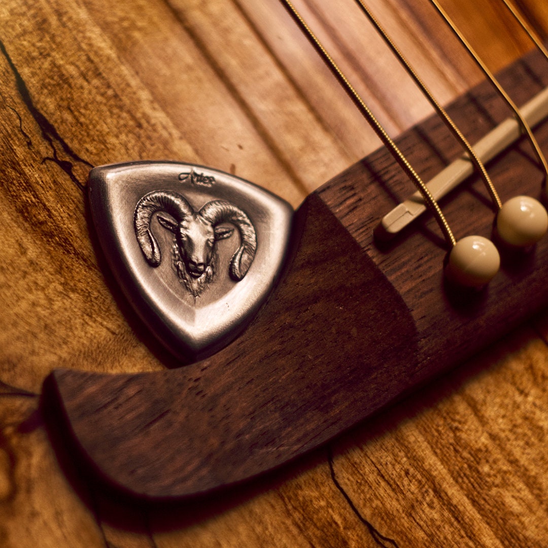 高級アコースティックギター弦セット★PRE-ALLOY★Made In USA 多様な 高級アコースティックギター弦セット☆PRE-ALLOY☆Made