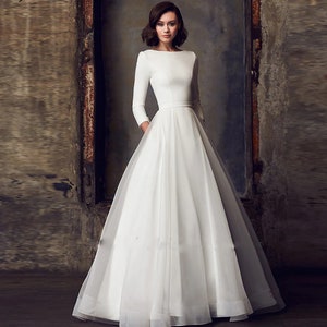 Customized Elegant Satin Wedding Dress, For Women White Three Quater Sleeves, A-Line Pockets Vintage Bride Dress, Simple Robe De Mariee