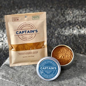 Polvo de café del Capitán / 120 porciones / Saborizante de café con especias: canela, nuez moscada, cúrcuma, cardamomo y sal marina
