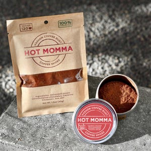 Polvo de Café Hot Momma / 120 porciones / Aromatizante de Café con Especias: Cacao, Cayena, Canela y Sal Marina