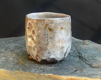 Raku Keramik Сhawan, Wabi Sabi Chawan, Chawan Schale, Chawan Matcha Schale, Matcha Teeschale, handgemachte Keramikschale, japanische Keramik Chawan