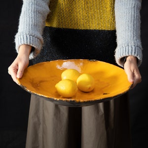Handgefertigte Keramikplatte, Servierschüssel, Bauernhausdekor Geschenk, Keramikplatte, Küchentischdekorgeschenk, Obstschale, Einweihungsgeschenk