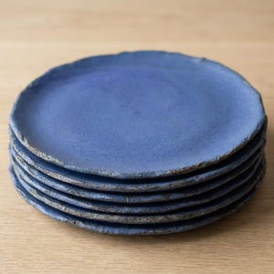 Prato de cerâmica artesanal, travessa rústica de cerâmica, prato de jantar moderno em grés, utensílios de mesa artesanais, decoração de cozinha