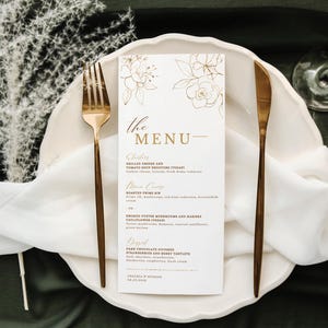 Numero del tavolo per evento, menu, modello di biglietto a tre ante con codice QR, motivo floreale dorato, rose, download digitale istantaneo, stampabile modificabile, fai da te, Canva