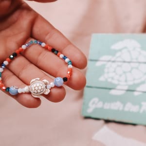 Boho Sea Turtle Bracelet • Beach Gift • Bracelet Beads • Beach Accessories • Turtle Jewelry • Ready to Ship • Christmas Gifts