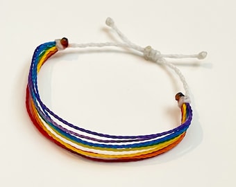 Regenbogen Pride String Armband: verstellbares Boho LGBTQ+ Geschenk
