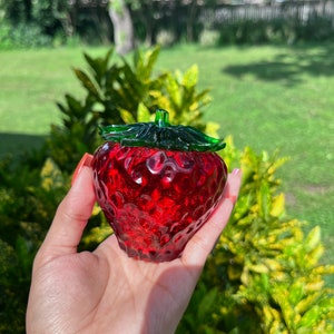 Strawberry trinket box