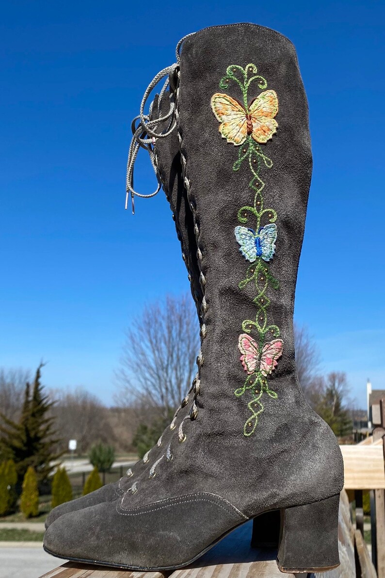 Vintage RARE Gray Suede Butterfly Embroidered Lace up Boots Penny Lane