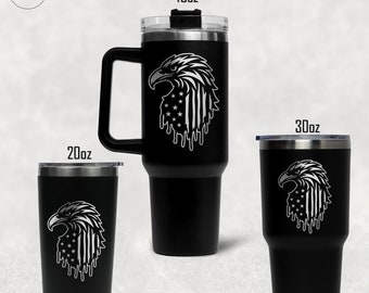 Vaso de acero inoxidable con águila grabada: bandera patriótica estadounidense
