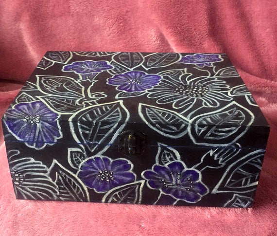 Caja de almacenamiento múltiple pintada a mano con diseño en | Etsy