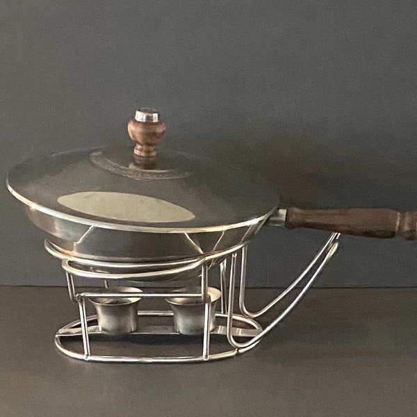 MCM Chafing Pan with Lid & Warmer Stand, Vintage 18/8 Cordova Stainless  Ornate Lid, Wood Handle - Entertaining Server, Buffet Style