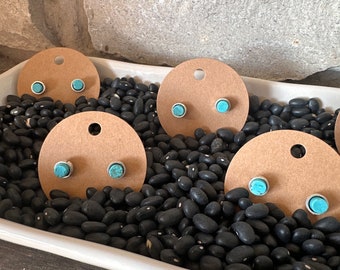 Turquoise  Circle Stud Earrings