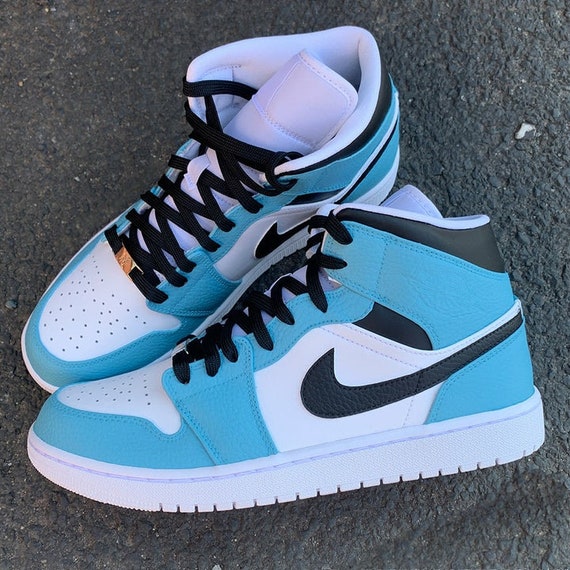 Aangepaste Sneakers Air Jordan 1 Turquoise Blauw \u0026Zwart - Etsy Nederland