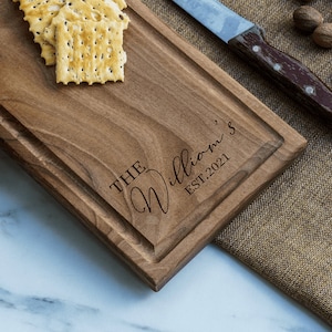 Charcuterie Board Custom, Personalized Serving Board, Mongramed Cheese Board, Anniversary Gift, Engagement Gift, Christmas Gift for Couple