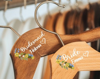 Personalized Wedding Couple Hangers, Mr and Mrs Hangers, Custom Wedding Hangers, Grooms Hangers, Bride Hangers, Bride and Groom Hanger Set