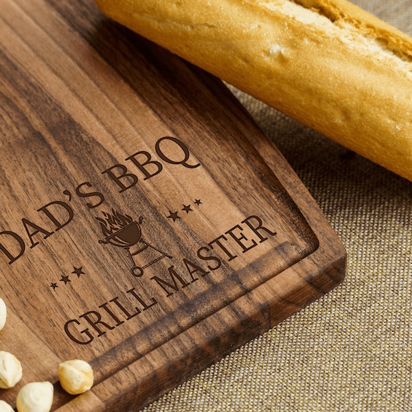 Personalisierte Holz Grillbrett, Fleisch-Schneidebrett, BBQ Geschenk, Männer Grill Geschenkidee, Ehemann Geschenk, Opa Geschenk, Grillgeschenk, Geschenk für ihn