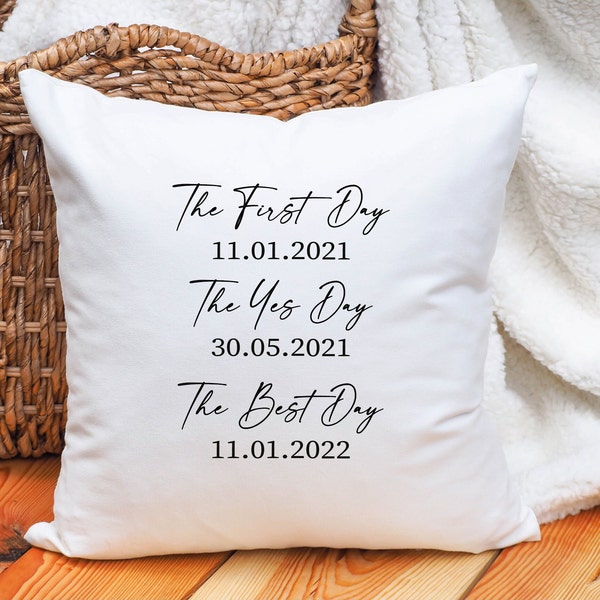 Custom Anniversary Pillow Personalize Couple, Engagement Gift, Wedding Gift, Newlywed Gift, Gift for Her, Present for Wife, Personalize Gift