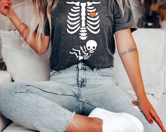Halloween Mutterschaft Shirt, Skelett Mutterschaft Shirt, Baby Ankündigung, Schwangerschaft offenbaren, neue Mutter Shirt, Schwangerschaft Shirt, schwangere TShirt