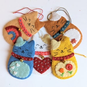 Five Cute Cats PDF Pattern Bundle: Digital Sewing Pattern for Five Cute Kitty Hanging Felt Ornaments image 2