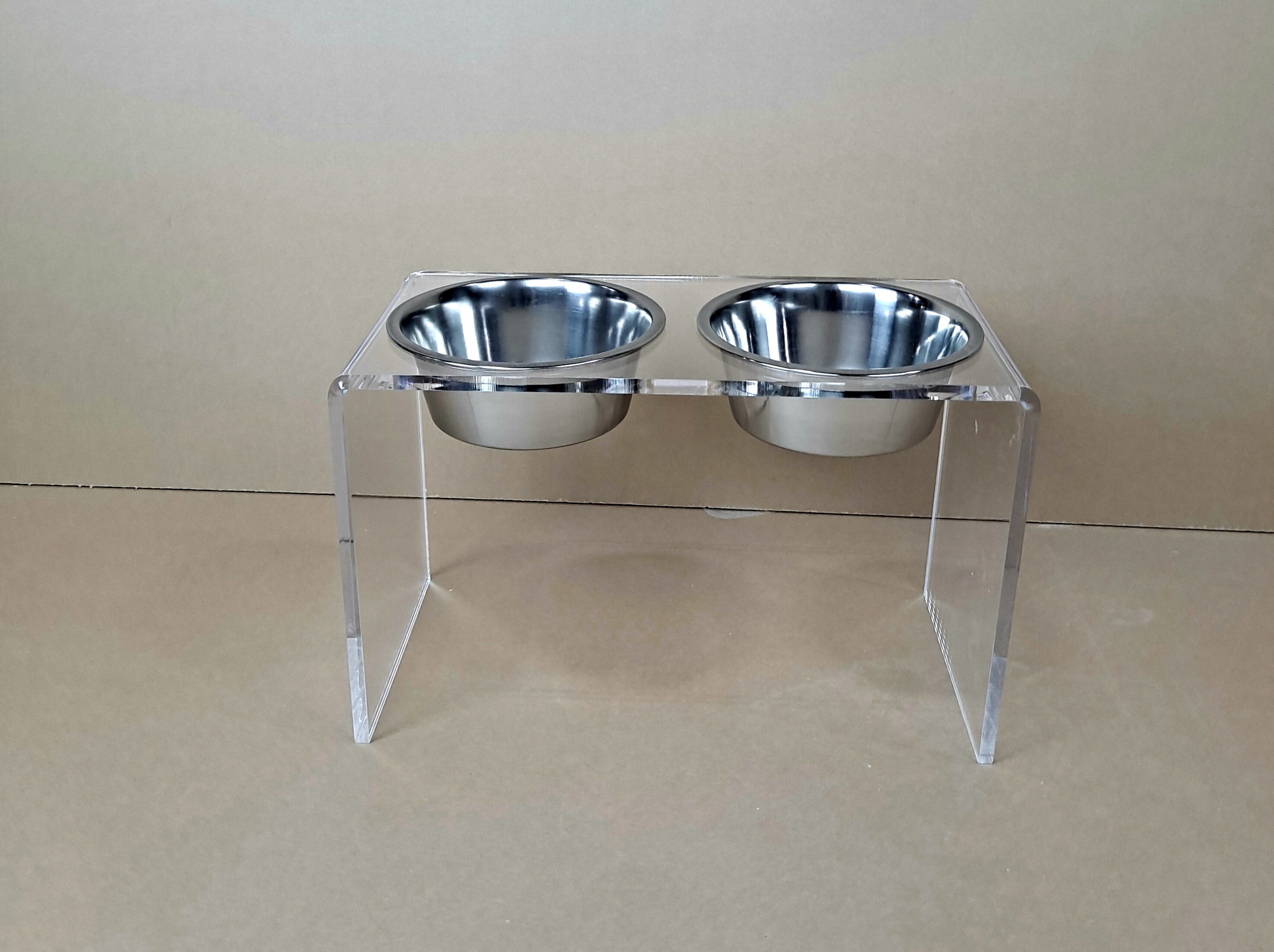 AcrylicLucite elevated 2 qt. dog bowl holder Etsy