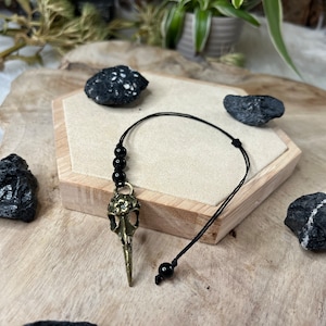 Protective pendant/ lucky charm / black tourmaline e.g. for the car