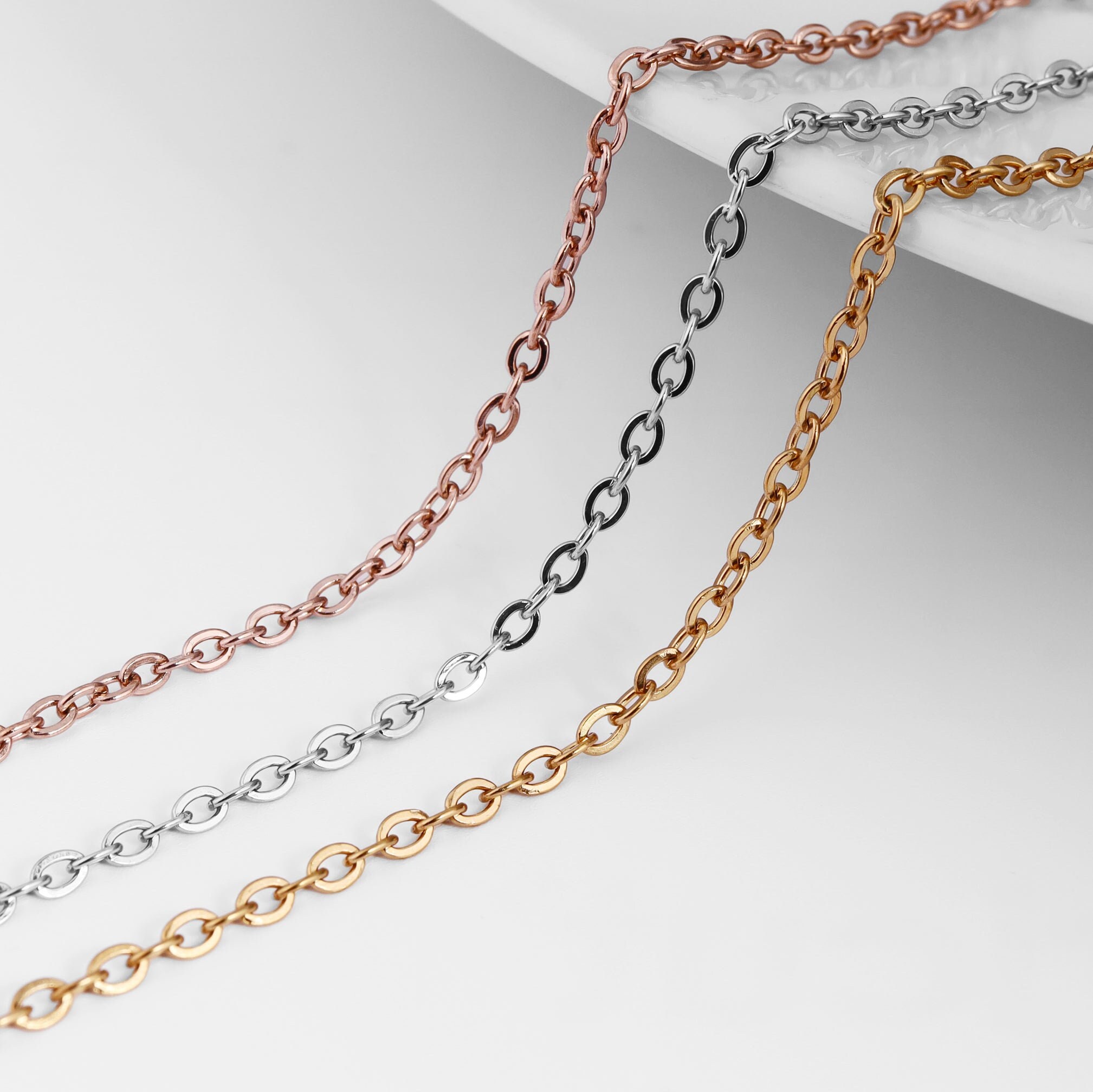 Looped Chain 1.5mm Oval Loop Chain by the Foot – Dainty Permanent Jewelry Staple ...