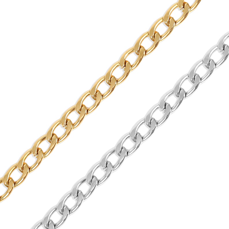 K&ouml;nnte beinhalten: Zwei Gliederketten, eine in Gold und eine in Silber, auf einem wei&szlig;en Hintergrund.