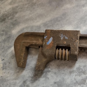 Vtg Antique 9 Inch Adjustable Monkey Wrench Hand Tool