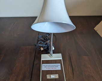 Vintage Adjustable Goose Neck Desk Lamp    White   Small E12 Bulb Size