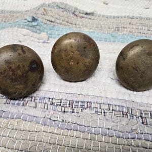 Vintage Set of 3 brass metal door knobs