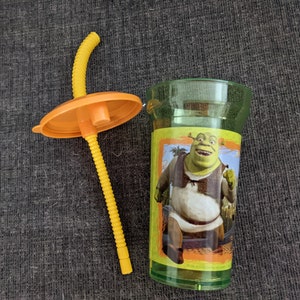 Shrek and Donkey Plastic Cup Lid and Straw by Zak Designs 