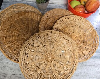 Vtg Set of Five Wicker Paper Plate Holders