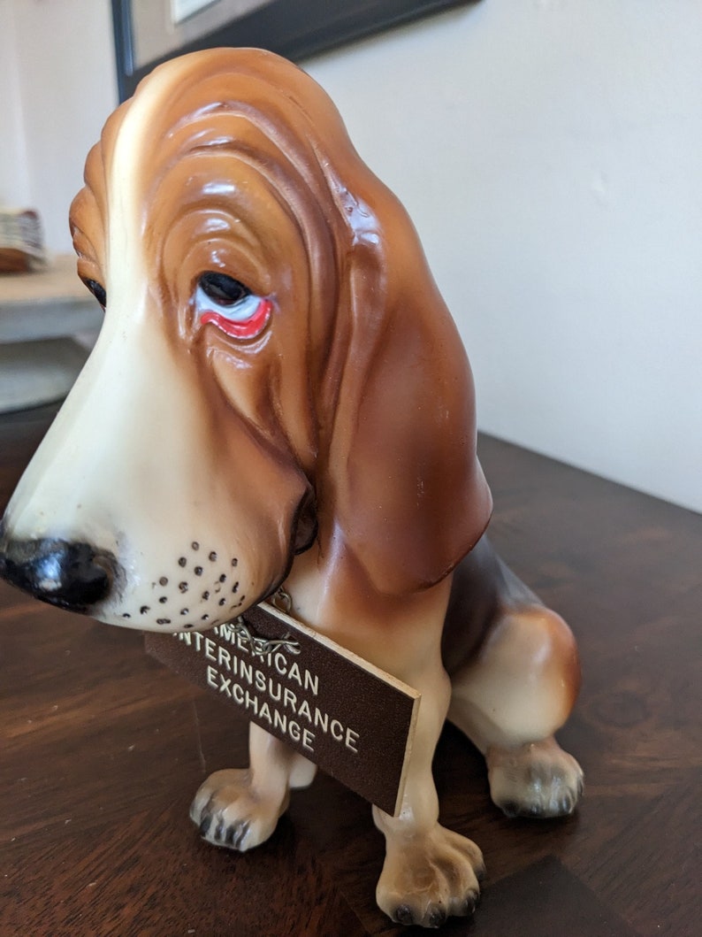 Vintage Breyer Plastic Jolly Cholly Basset Hound Advertising Producy Display American Interinsurance Company image 4