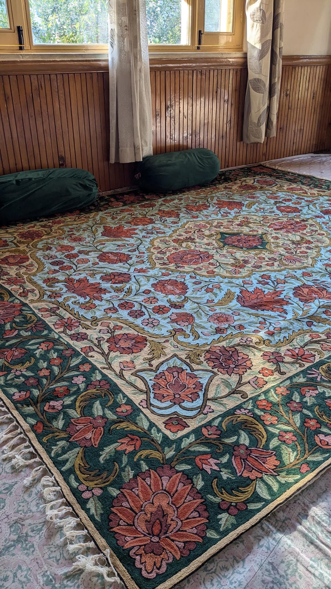 Kashmiri Hand-embroidered Massive Chainstitch Rug | 10x8 Ft Wool ...