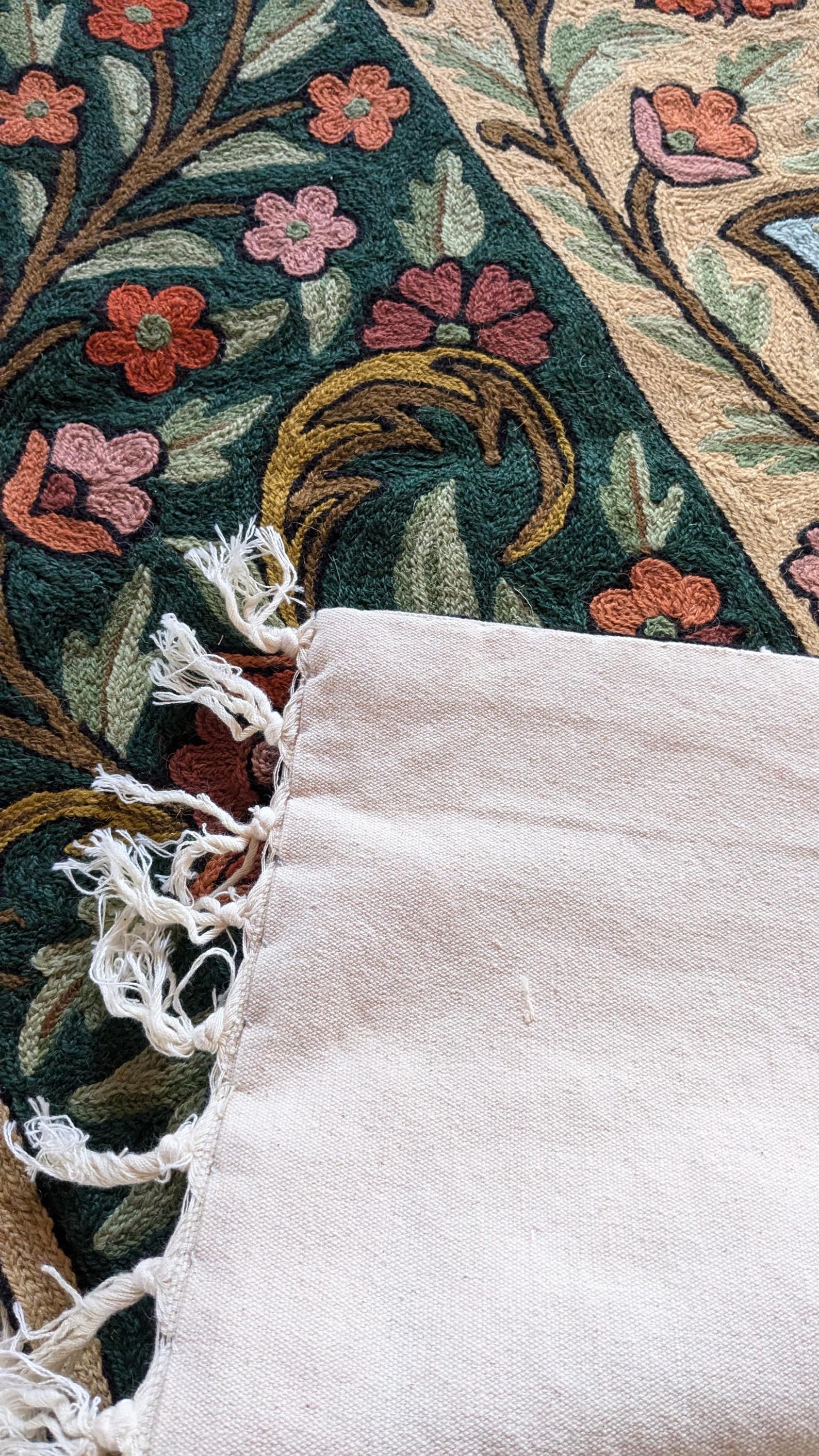 Kashmiri Hand-embroidered Massive Chainstitch Rug | 10x8 Ft Wool ...