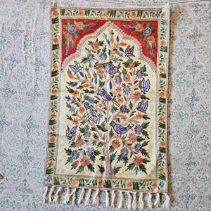 Tree of Life Silk Rug, Wall Hanging, Chainstitch Rug, Kashmir, Living Room, Home Decor Rug, Embroidered Rug, Wall Tapestry, 2x3