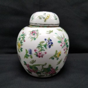 Vintage Imari Ginger Jar